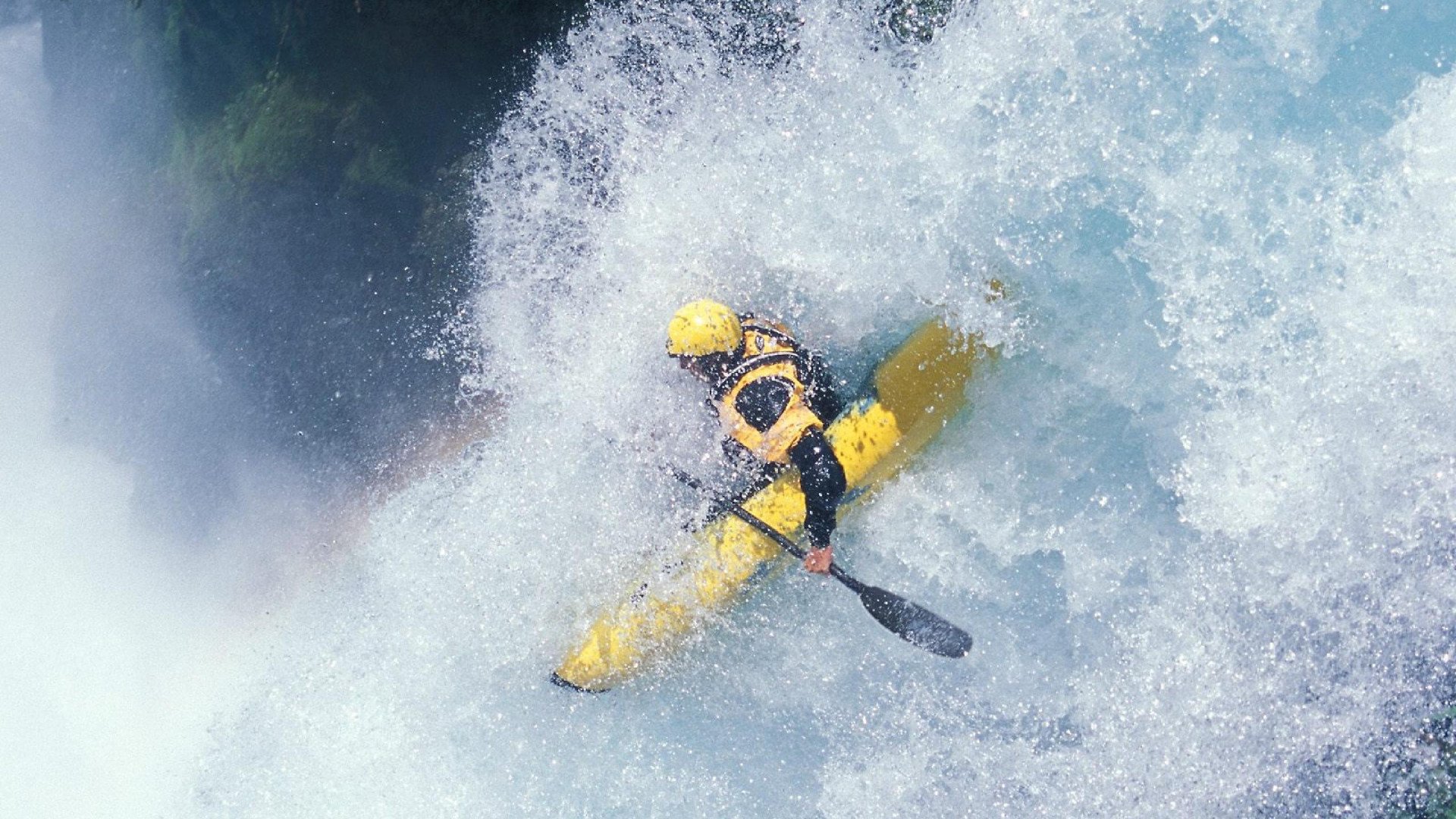 《Apex Legends》国际冠军赛预热，队伍拼搏影响力扩大，apex冠军版英雄